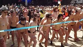 白妻吸いすぎる大きなコック エロ 動画  ...