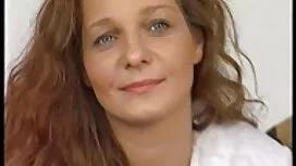 クラウンすべての裸 女性 向け の アダ ...