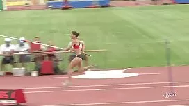彼の妻の口の中で自慢する 女性 av 一 ...