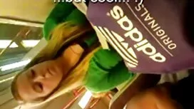 彼の大きなコックを吸う 女性 用 の エ ...