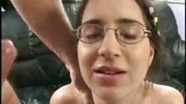 彼女はEmmaポルノに入っています 女性 ...