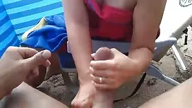 金髪のお尻と滑り吸いとクソ 女性 向け  ...