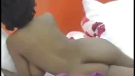ロールの上にジャンプする女性 エロ 動画 ...