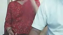 彼女の猫をクソ男は若い女の子のために良い ...